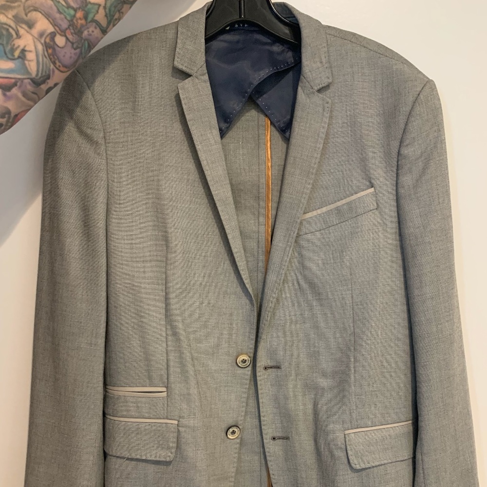 Gray Zara Man Suit Gem